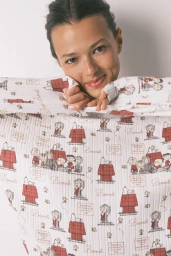 Women'secret Pijamas-Pijama longo em canelada extrassuave branco do Snoopy bege