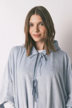 Women'secret Roupões-Poncho polar curto com relevo azul