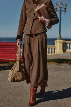 Hoss Intropia Saias-Reis. Saia plissada Castanho