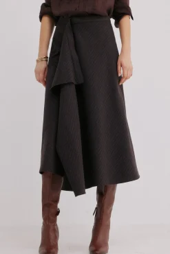 Hoss Intropia Saias-Rina. Riscas saia Castanho