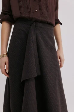 Hoss Intropia Saias-Rina. Riscas saia Castanho