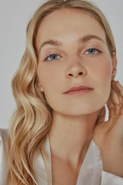 Ivette Bridal Roupões|Pijamas-Robe de mulher curto de cetim em branco bege