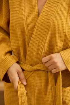 Calma House Roupa De Banho-Roupão de banho em favo de mel mostarda Júpiter estampado