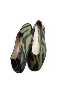 Gioseppo Sabrinas|Calçado De Couro-Sabrinas de couro por Melyssa Pinto Impress&atilde;o