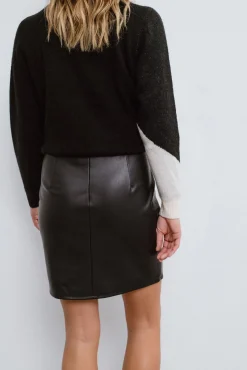 Vila Saias-Saia curta polipele Preto