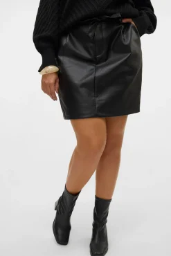 Vero Moda Curve Saias-Saia midi encerada plus size Preto