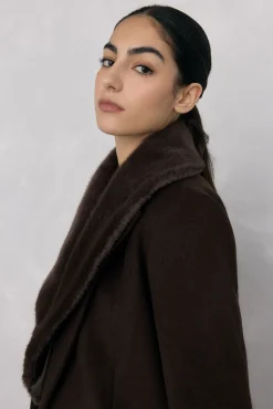 Pedro del Hierro Casacos-Sobretudo com gola de pele Marrom