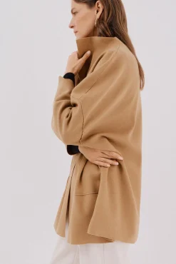 Cortefiel Casacos-Sobretudo com tecido leve Tostado