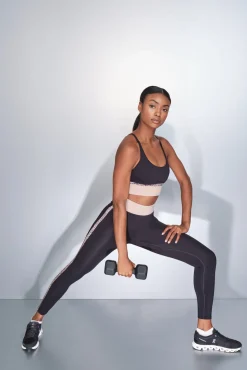 Dash and Stars Roupa Interior-Soutien desportivo 4D STRETCH com estampa animal preto