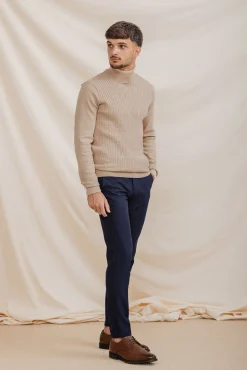 Celopman Camisolas-Suéter de gola alta com nó bege