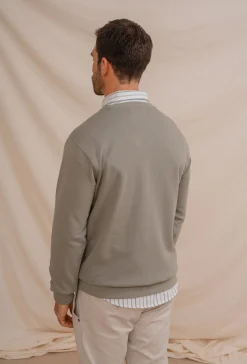 Celopman Sweatshirts-Sweatshirt básico com gola redonda verde