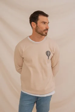 Celopman Sweatshirts-Sweatshirt com bordado frontal bege