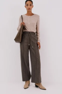 Cortefiel Calças-Texturas de borracha Panralón Castanho