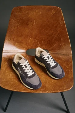 OOTO Sneakers-Tênis de pele e tecido Cinzento