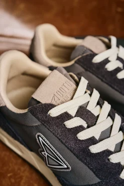 OOTO Sneakers-Tênis de pele e tecido Cinzento