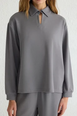 Trendyol Pijamas-Top de blusa e calça gola polo cinza cinzento