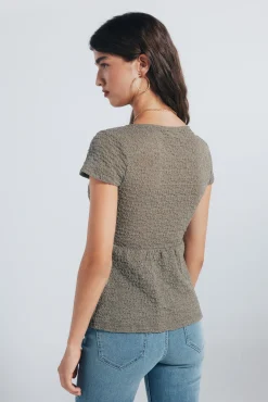 Springfield T-Shirts-Top texturizado liso bege