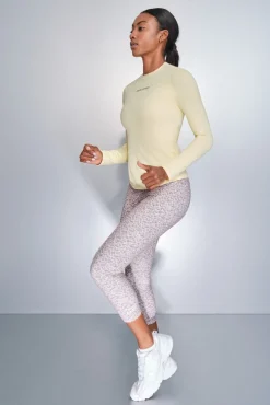 Dash and Stars T-Shirts-T-shirt amarela de manga comprida impress&atilde;o