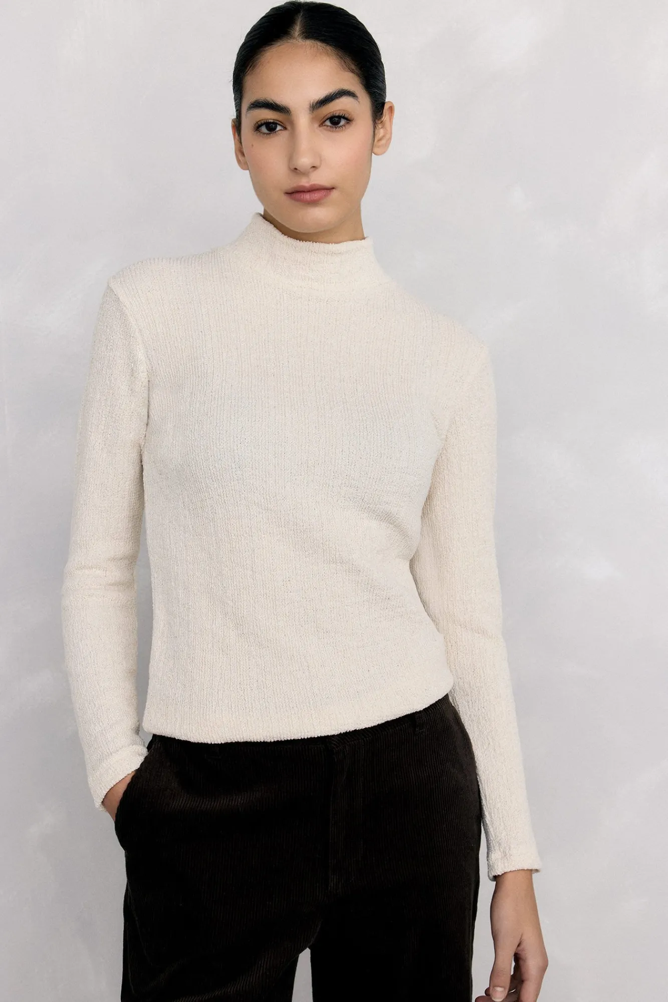 Pedro del Hierro T-Shirts-T-shirt de gola alta amassada Ecru