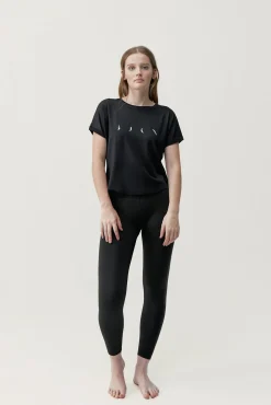 Born Living Yoga T-Shirts-T-shirt desportiva Azami Black preto