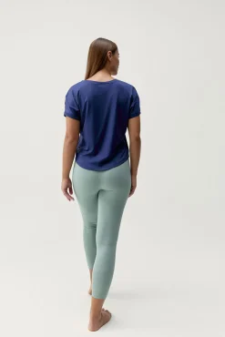 Born Living Yoga T-Shirts|Blusas-T-shirt desportiva Azami Black azul