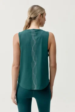 Born Living Yoga Blusas-T-shirt desportiva Kishi Deep Green verde