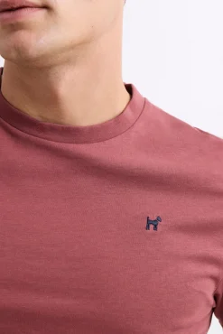 Williot T-Shirts-T-shirt Insignia Vermelho