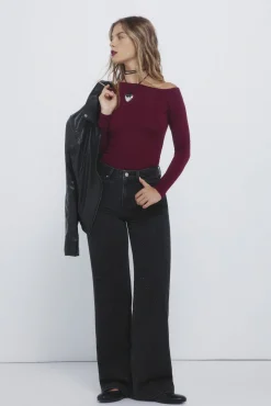 Springfield T-Shirts-T-shirt justa com decote assimétrico vermelho