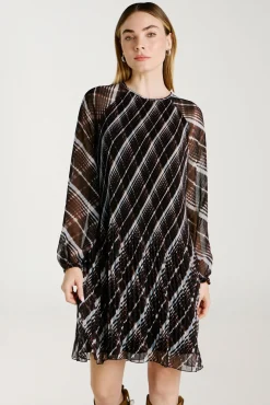 Vila Vestidos-Vestido curto de chiffon plissado Preto