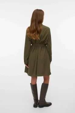 Vero Moda Curve Vestidos-Vestido curto de veludo cotelê plus size Verde