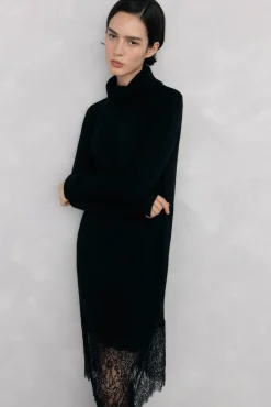 Pedro del Hierro Vestidos-Vestido de malha com detalhe de renda na baixo. Preto