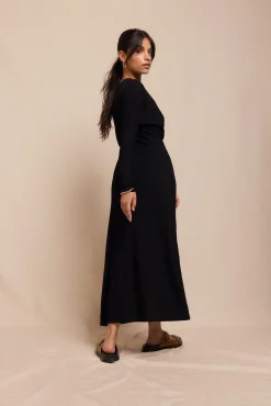 Slowlove Vestidos-Vestido estruturado com manga morcego Preto