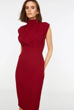 Trendyol Vestidos-Vestido midi tubinho estampado