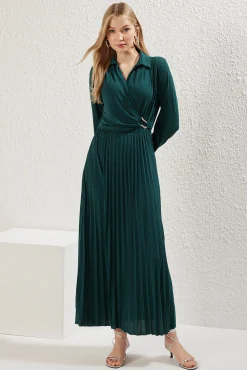 Trendyol Vestidos-Vestido plissado verde