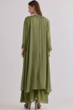 Hoss Intropia Sobretudos-Zena. Quimono bordado Verde